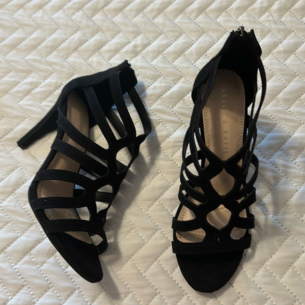 Kelly & Katie black shoes New